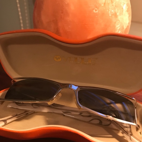 Vogue sunglasses - Picture 4 of 7